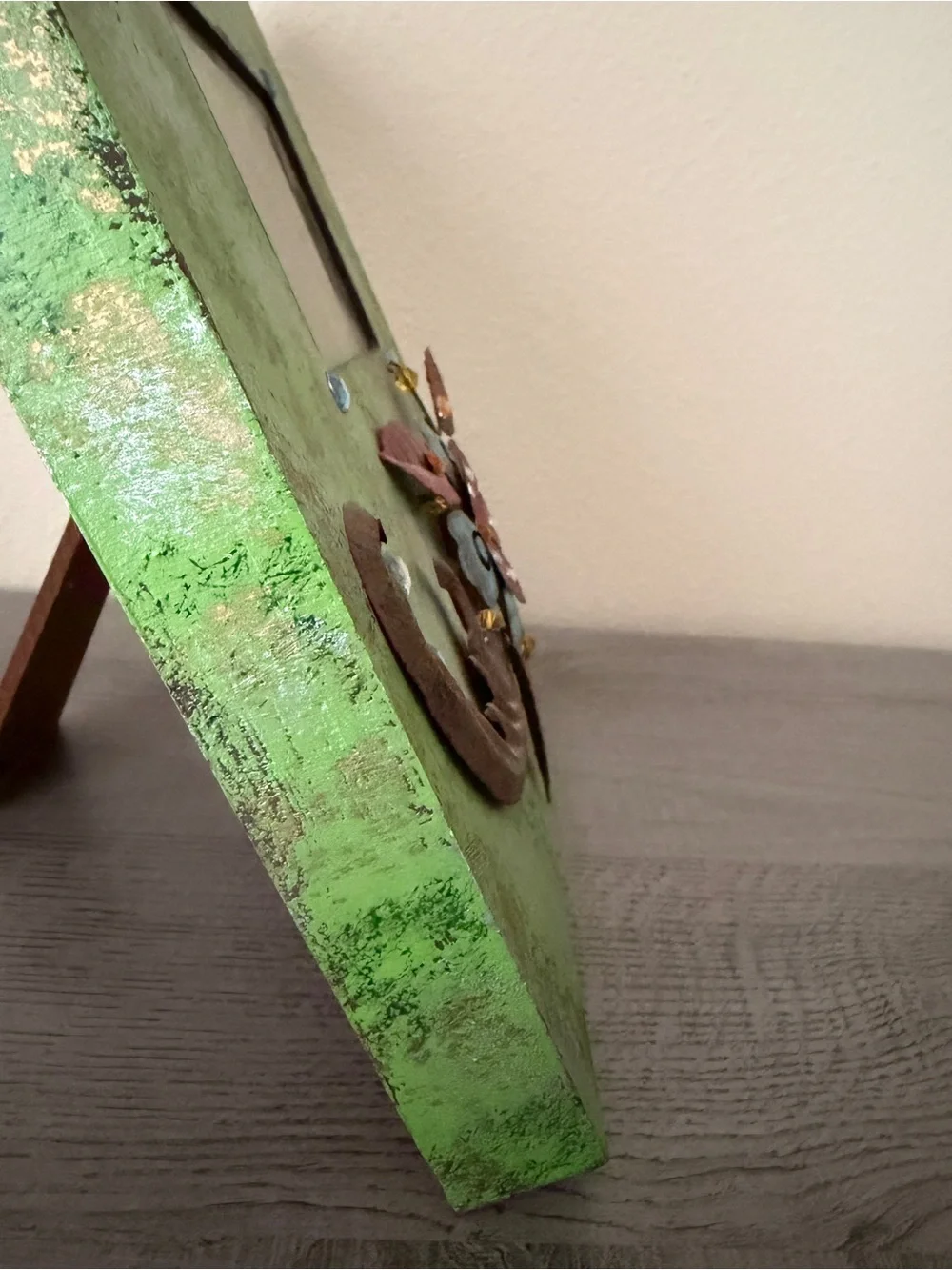 Metal Rhinestone Distressed Wood Photo Frame - Picture 14 of 15